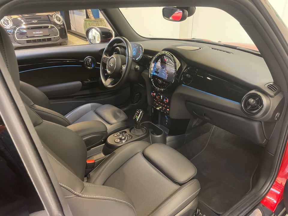 MINI Cooper SE Classic Trim 3d