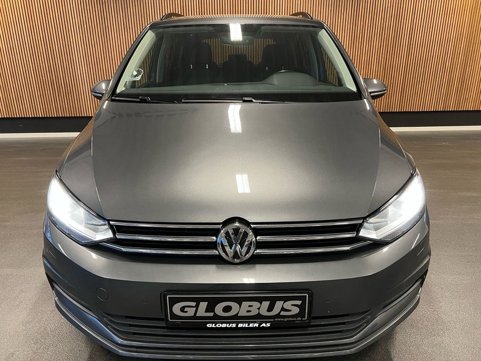 VW Touran 1,6 TDi 115 Comfortline Connect DSG 7prs 5d