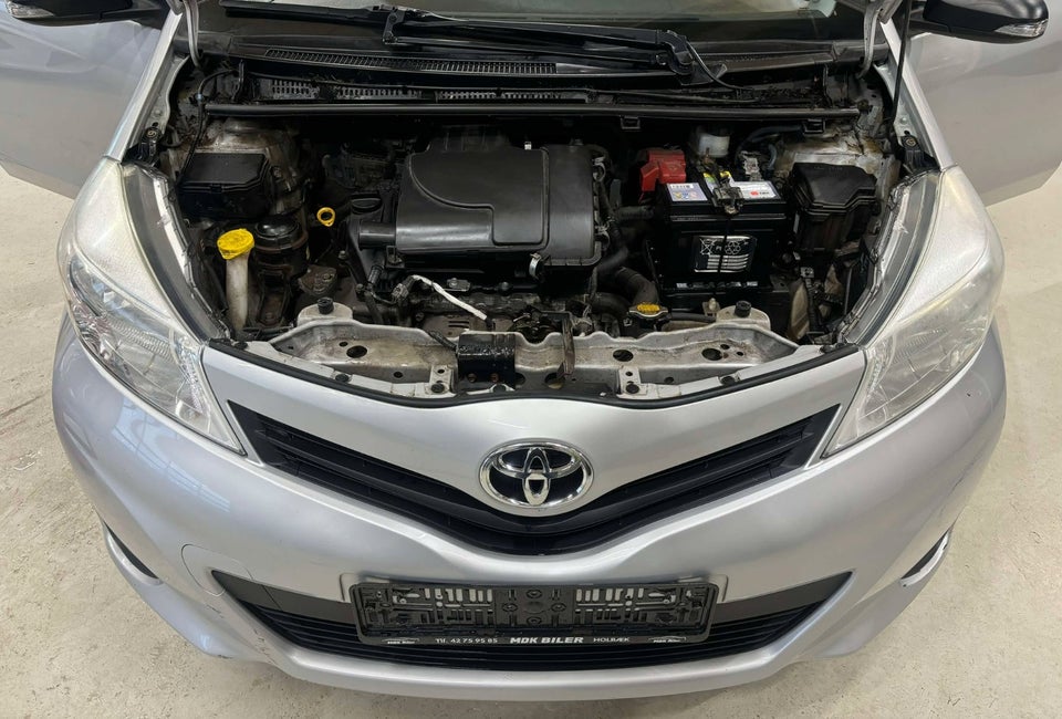 Toyota Yaris 1,0 VVT-i T2 Touch 5d