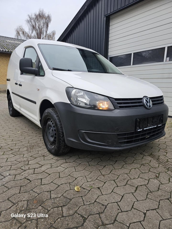 VW Caddy 1,6 TDi 75 BMT Van 4d