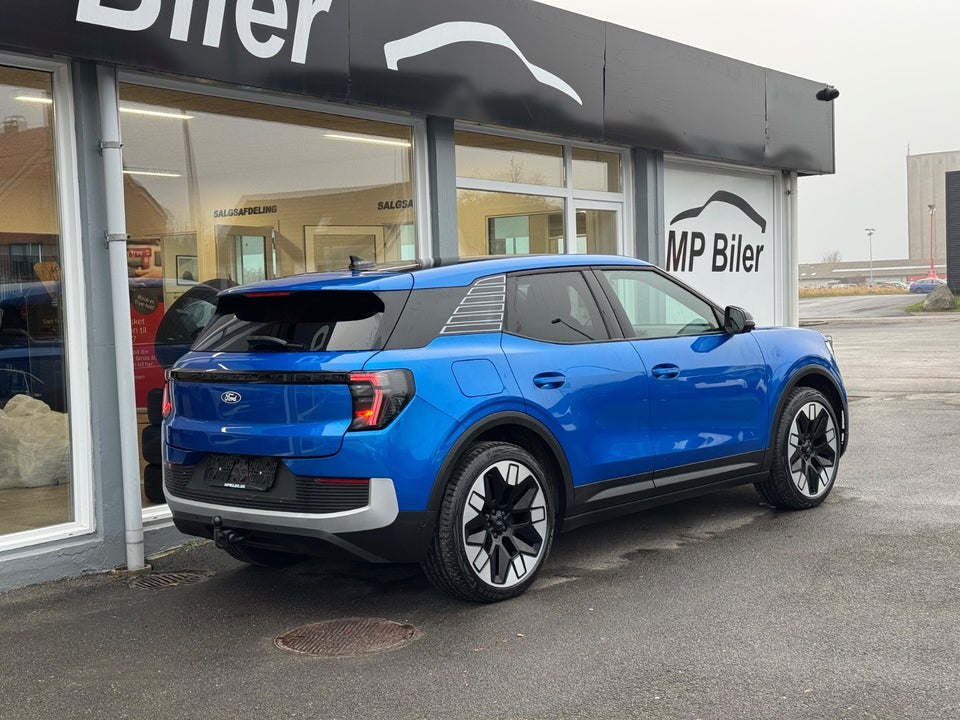 Ford Explorer 79 Premium Extended Range AWD 5d