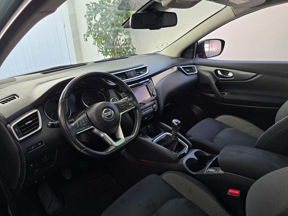 Nissan Qashqai 1,2 Dig-T 115 Tekna 5d