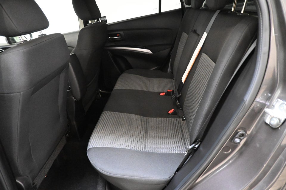 Suzuki S-Cross 1,5 S-Hybrid Active AGS 5d