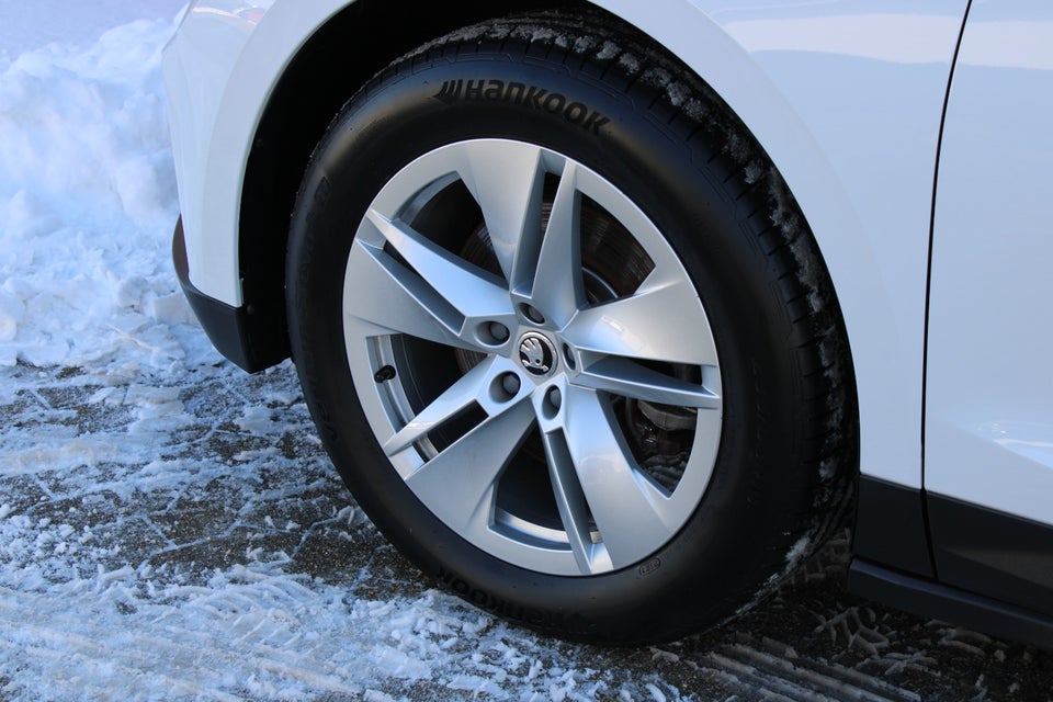 Skoda Enyaq 60 iV ecoSuite 5d