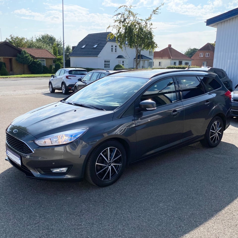 Ford Focus 1,5 TDCi 120 Titanium stc. aut. 5d