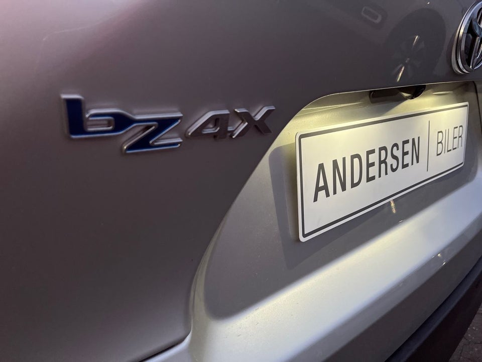 Toyota bZ4X Executive Premium 5d