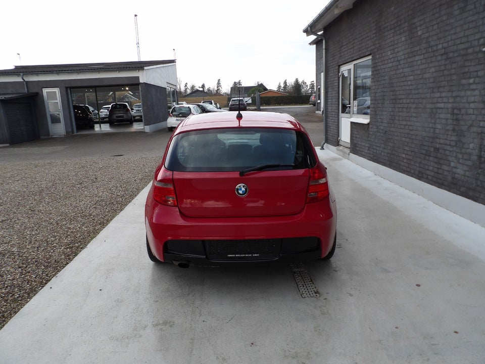 BMW 118i 2,0 Advantage 5d
