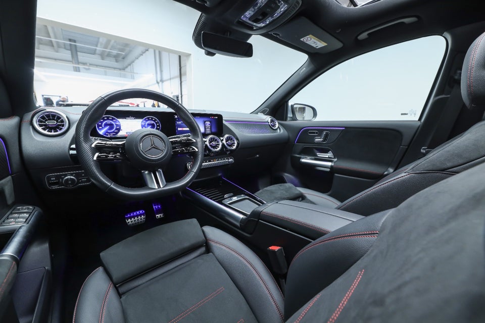 Mercedes EQA350 AMG Line Premium 4Matic 5d