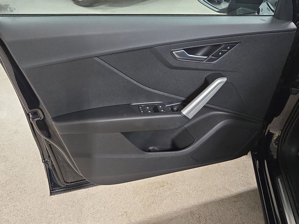 Audi Q2 35 TFSi Prestige S-tr. 5d