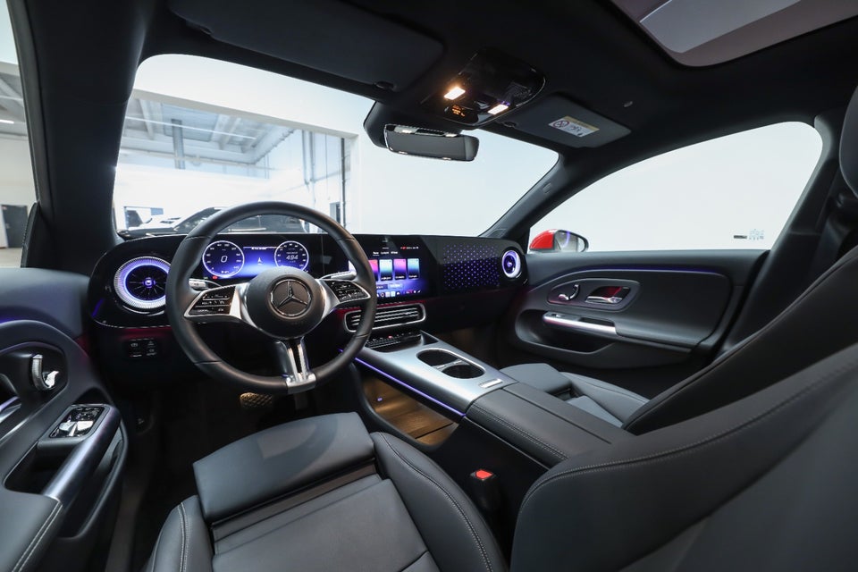 Mercedes CLA250+ EQ Progressive 4d