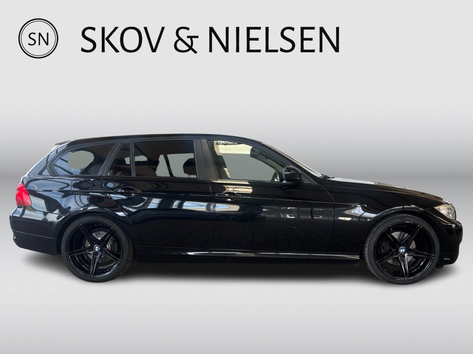 BMW 318d 2,0 Touring 5d
