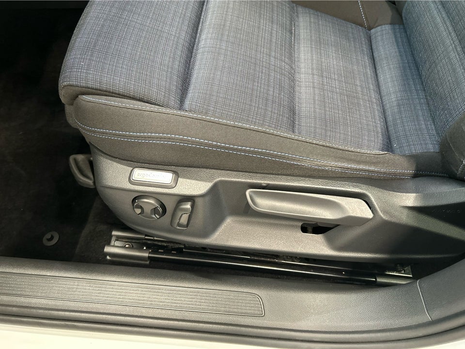 VW Passat 1,4 GTE+ Variant DSG 5d