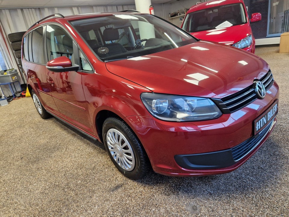 VW Touran 1,6 TDi 105 Comfortline BMT 7prs 5d