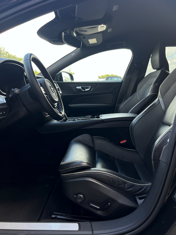 Volvo V60 2,0 T6 ReCharge R-Design aut. AWD 5d