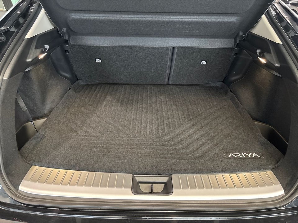 Nissan Ariya 87 Evolve 5d