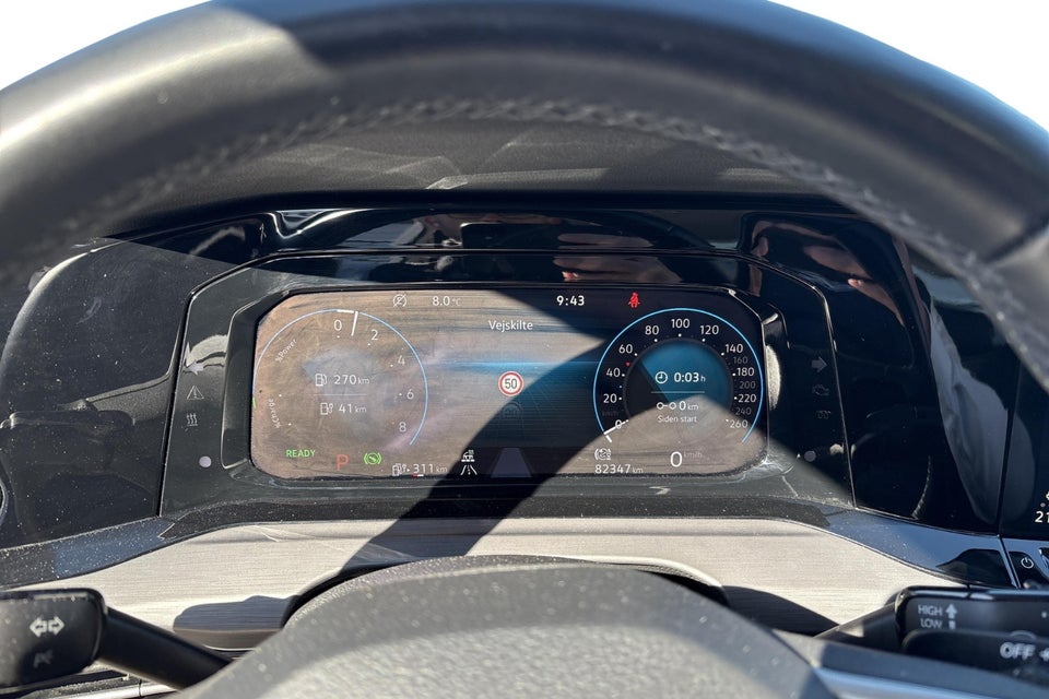 VW Golf VIII 1,4 eHybrid DSG 5d