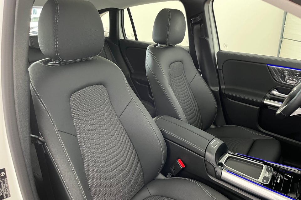 Mercedes EQA250 Progressive 5d