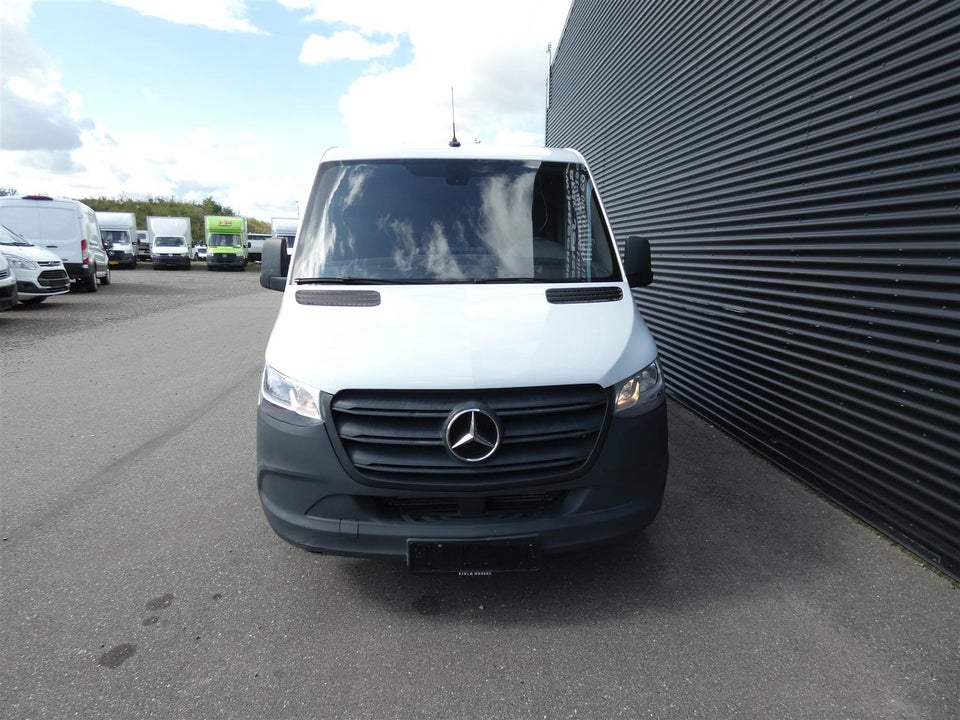 Mercedes Sprinter 214 2,2 CDi A2 Kassevogn FWD