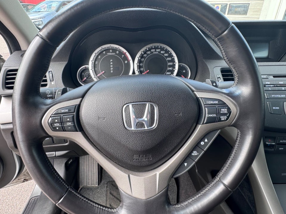 Honda Accord 2,0 Elegance aut. 4d