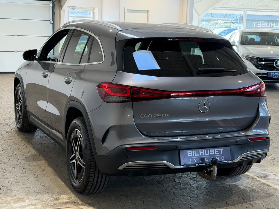 Mercedes EQA250+ AMG Line 5d