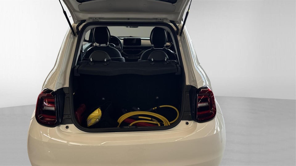 Fiat 500e 42 Icon 3d
