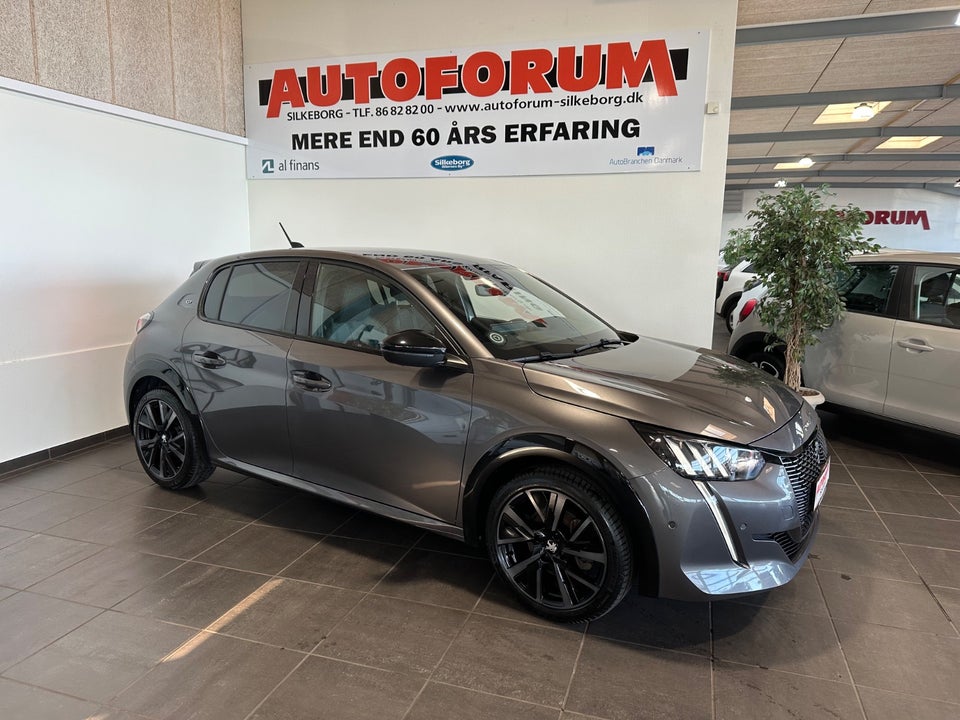 Peugeot 208 1,2 PureTech 100 GT 5d