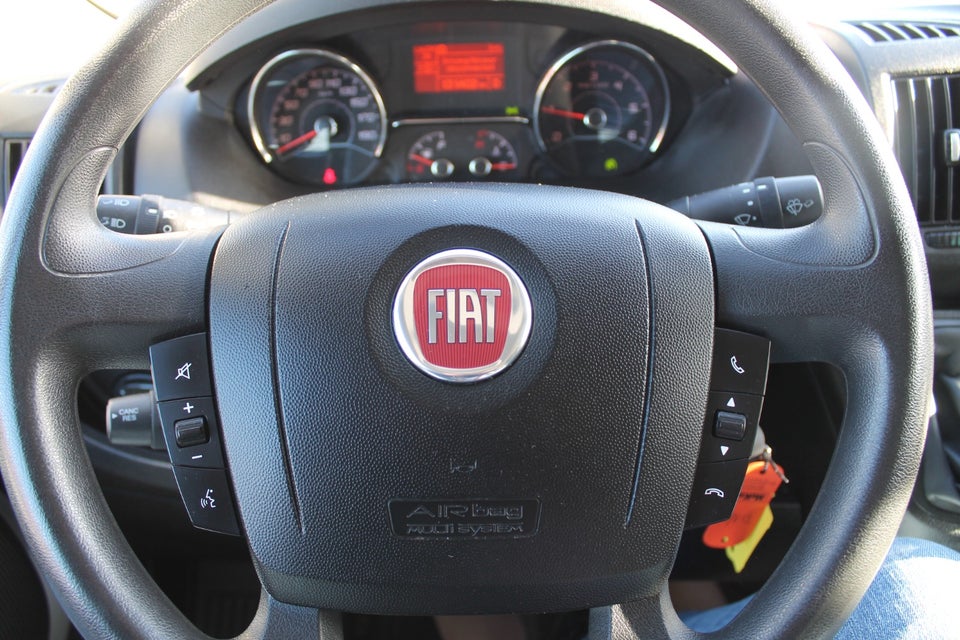 Fiat Ducato 35 2,3 MJT 140 Kassevogn L2H2 Pro+ aut.