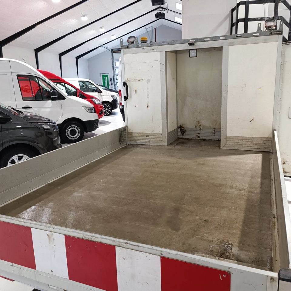 VW Crafter 35 2,0 TDi 177 Db.Kab m/lad L3