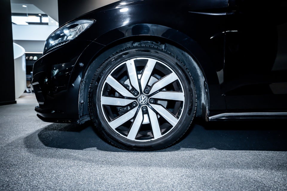 VW Touran 1,5 TSi 150 R-line 7prs 5d