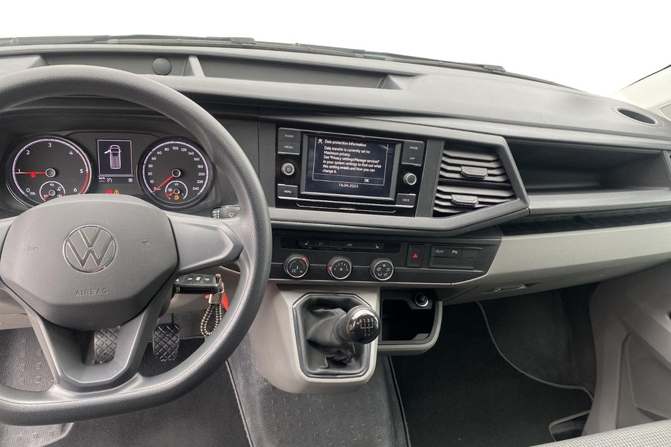 VW Transporter 2,0 TDi 110 Kassevogn lang