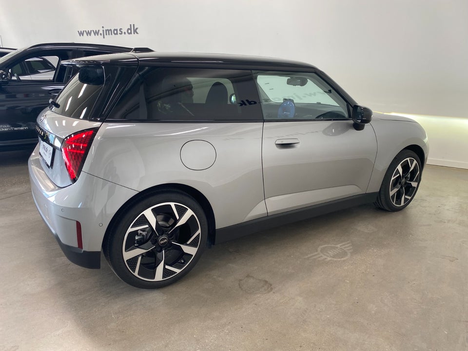 MINI Cooper SE Classic Trim M 3d