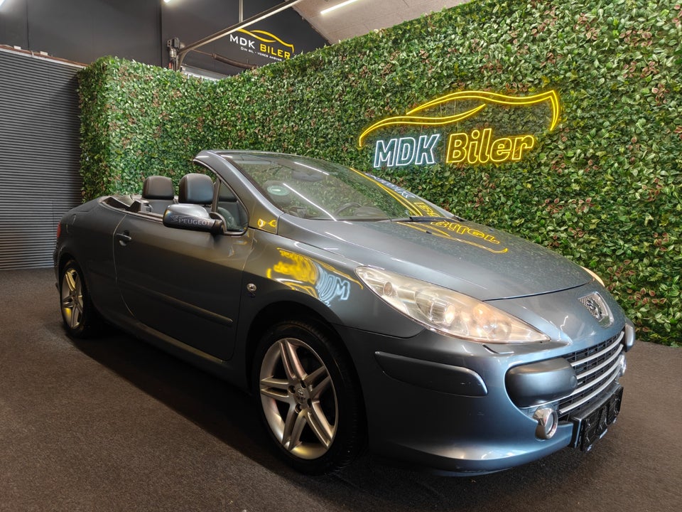 Peugeot 307 2,0 16V CC 2d