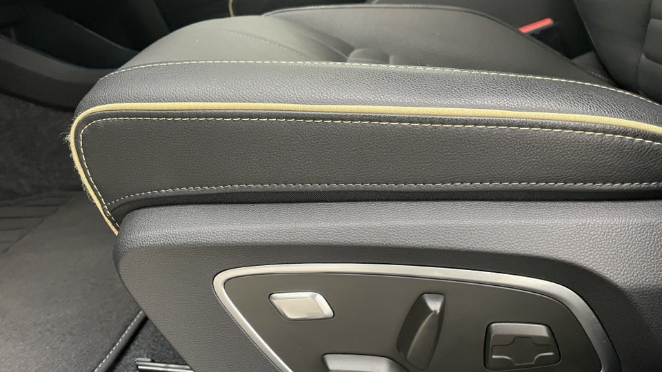 Renault Megane E-Tech 60 Iconic 5d