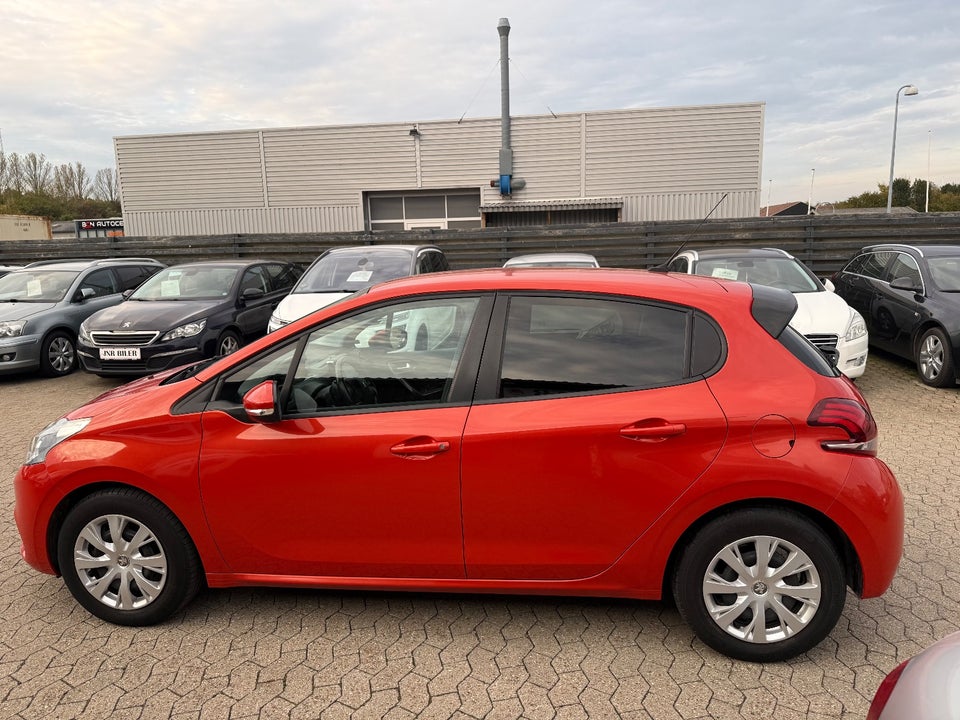 Peugeot 208 1,2 PureTech 82 Style 5d