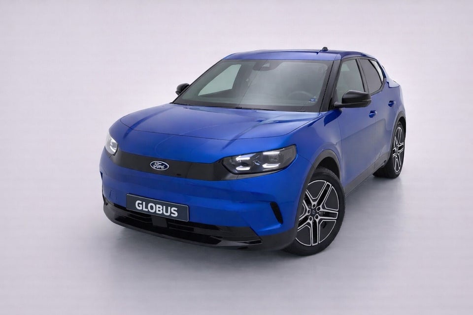 Ford Capri 77 Premium Extended Range 5d