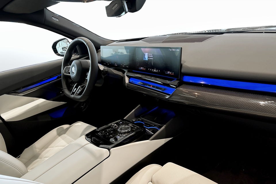 BMW i5 eDrive40 Touring Supercharged 5d