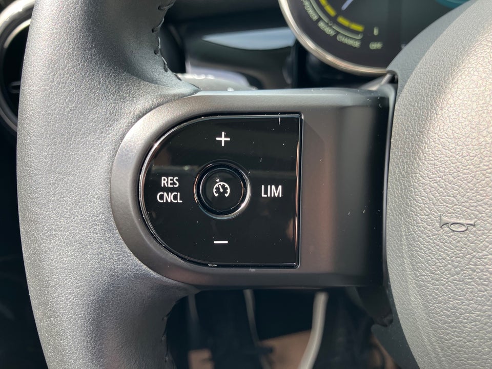 MINI Cooper SE Edition Premium Plus 3d