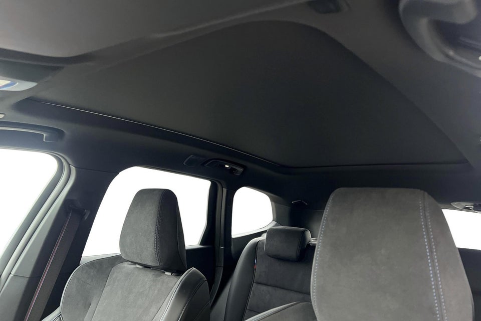 BMW iX1 eDrive20 M-Sport Pro 5d