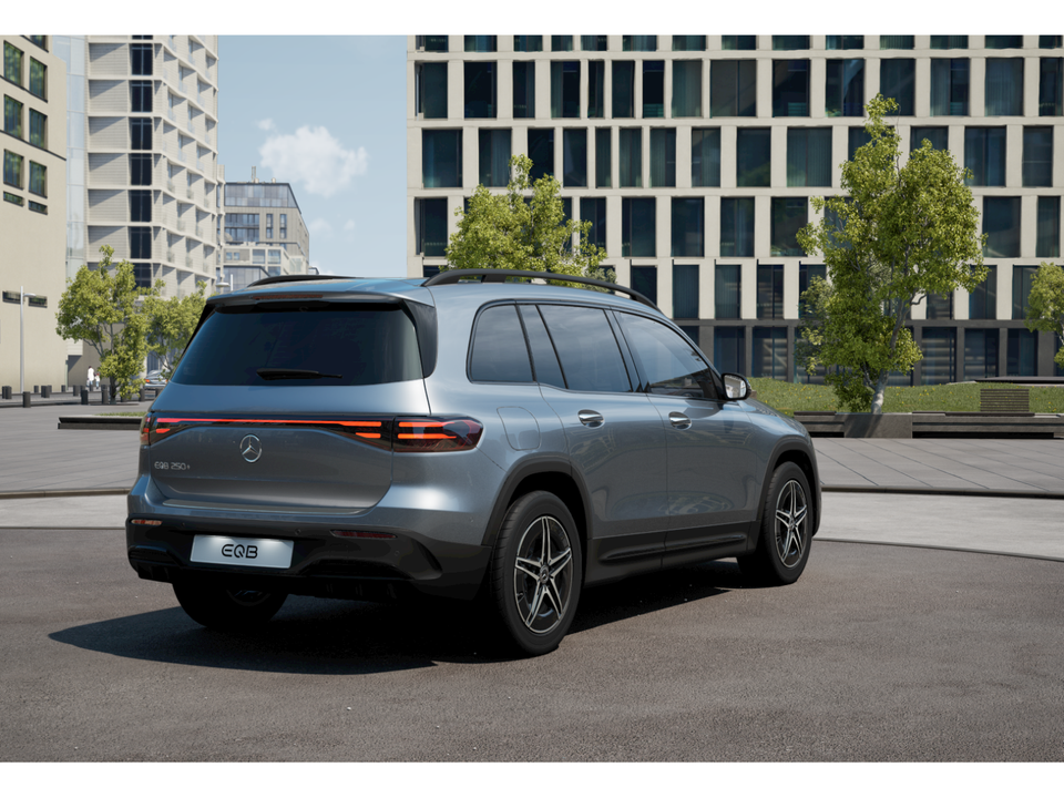 Mercedes EQB250+ AMG Premium 5d
