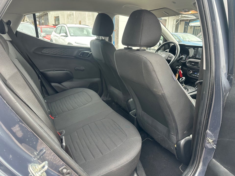 Hyundai i10 1,0 MPi Advanced AMT 5d