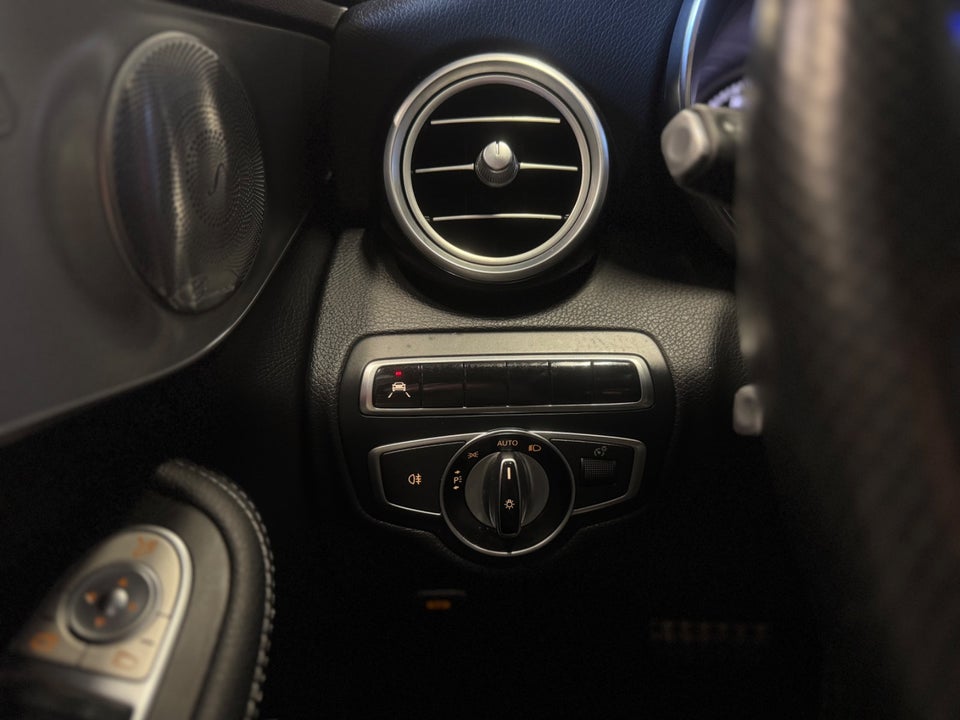 Mercedes C250 2,0 AMG Line stc. aut. 5d