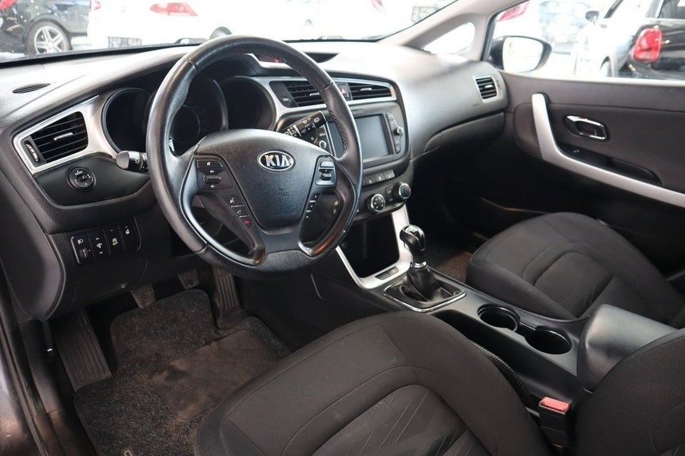 Kia Ceed 1,0 T-GDi Style Limited 5d