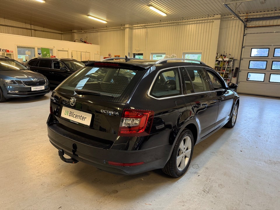Skoda Octavia 1,8 TSi 180 Style Combi DSG 5d