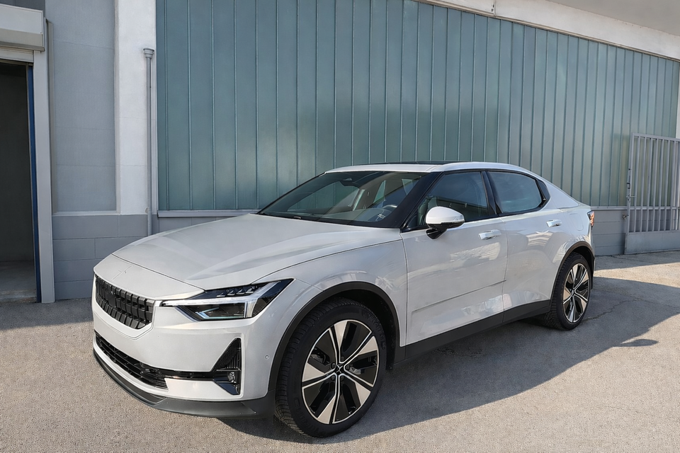 Polestar 2 Long Range AWD 5d