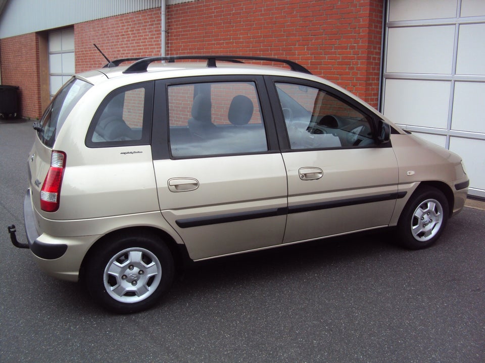 Hyundai Matrix 1,6 GL 5d