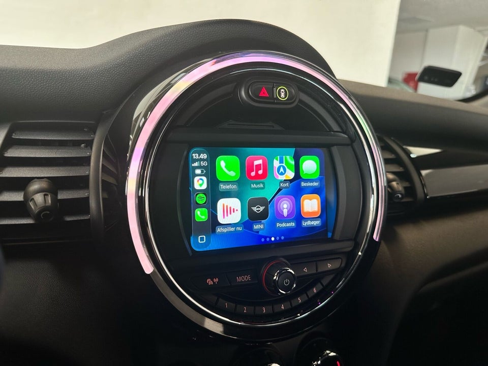 MINI Cooper SE Essential 3d
