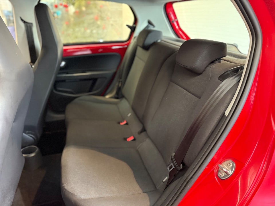 VW Up! 1,0 MPi 60 Move BMT 5d