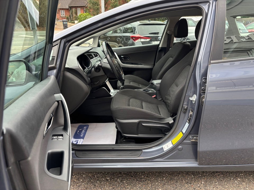 Kia Ceed 1,4 CVVT Style+ Clim Limited SW 5d