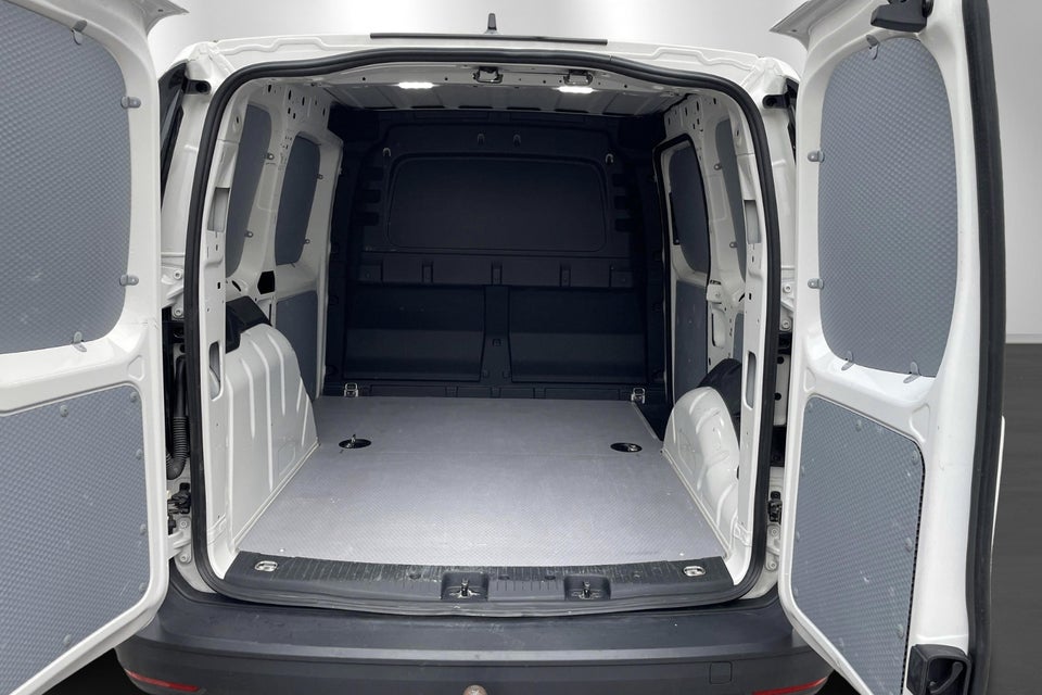 VW Caddy 2,0 TDi 102 Cargo