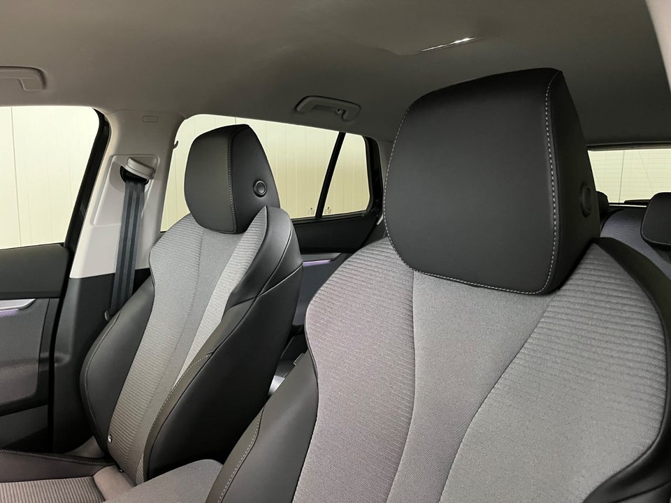 Skoda Enyaq 60 iV Premium 5d